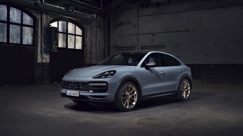 2022-Porsche-Cayenne-Turbo-GT-001-2160