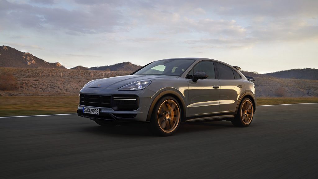 2022-Porsche-Cayenne-Turbo-GT-003-1080