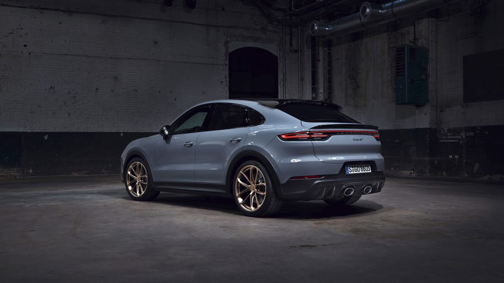 2022-Porsche-Cayenne-Turbo-GT-006-2160