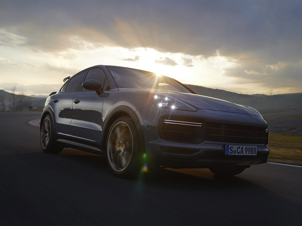 2022-Porsche-Cayenne-Turbo-GT-008-1536